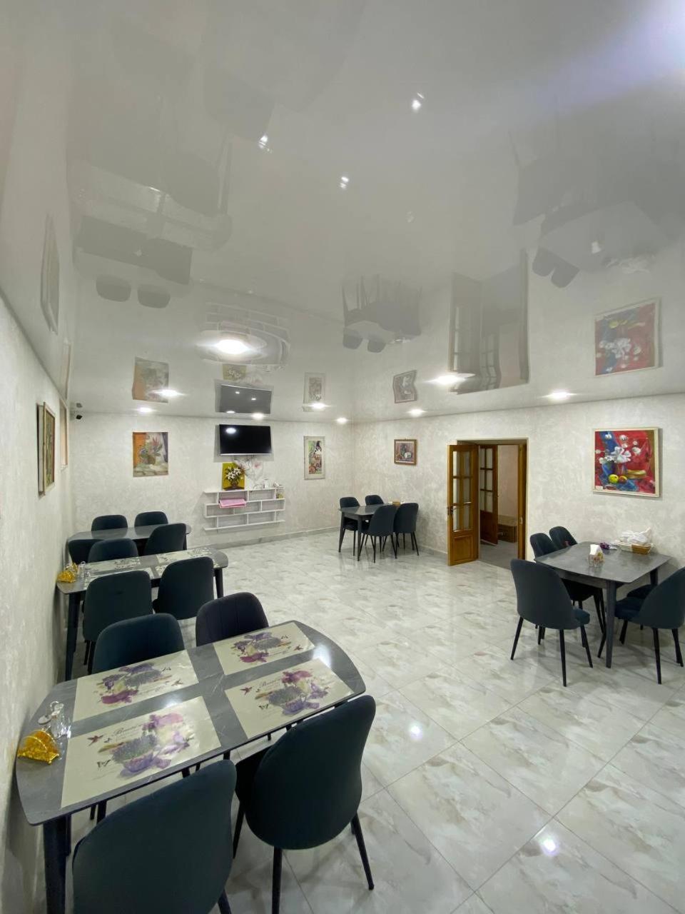 Art Garden Hotel Tachkent Extérieur photo