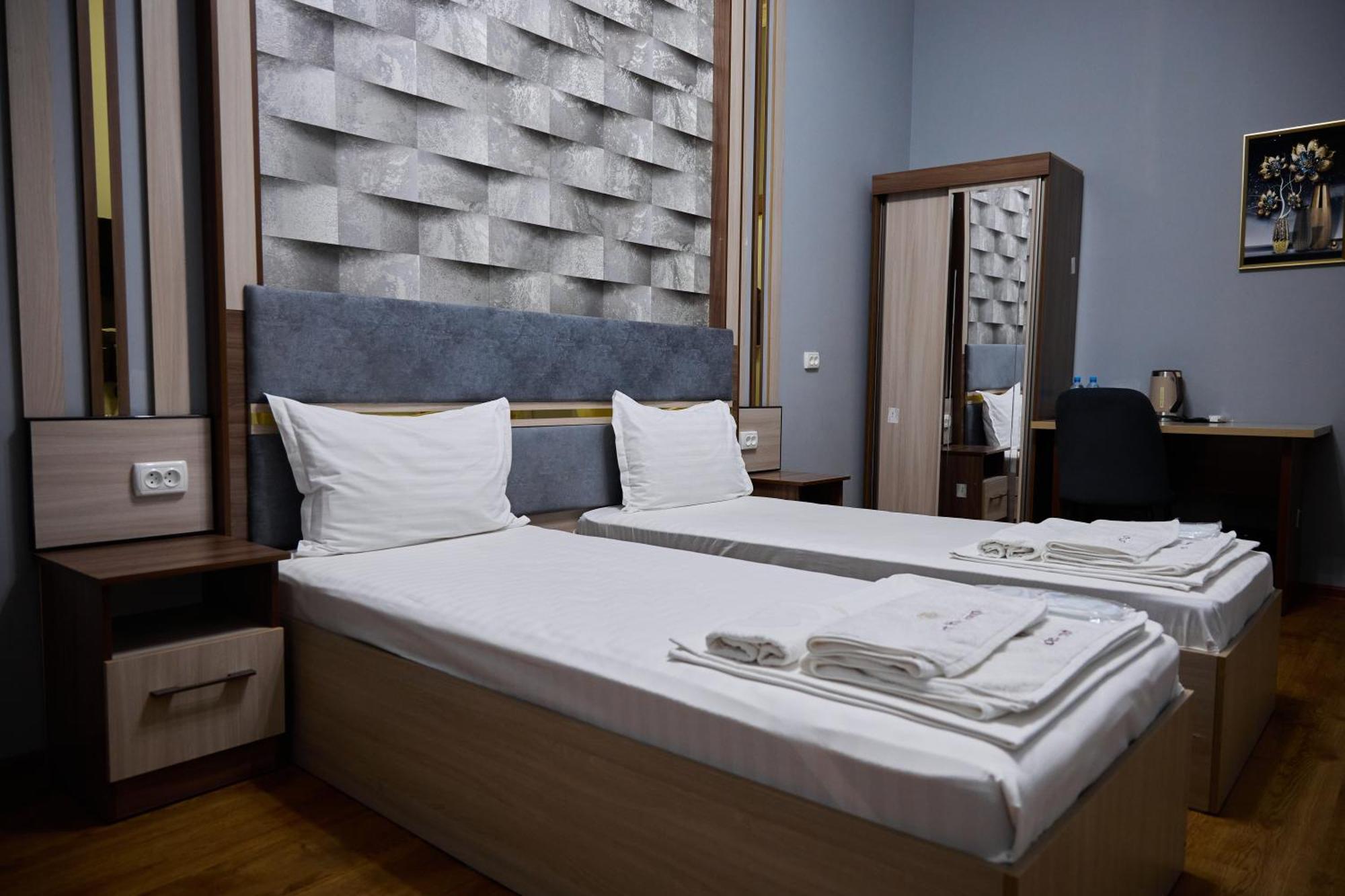 Art Garden Hotel Tachkent Extérieur photo