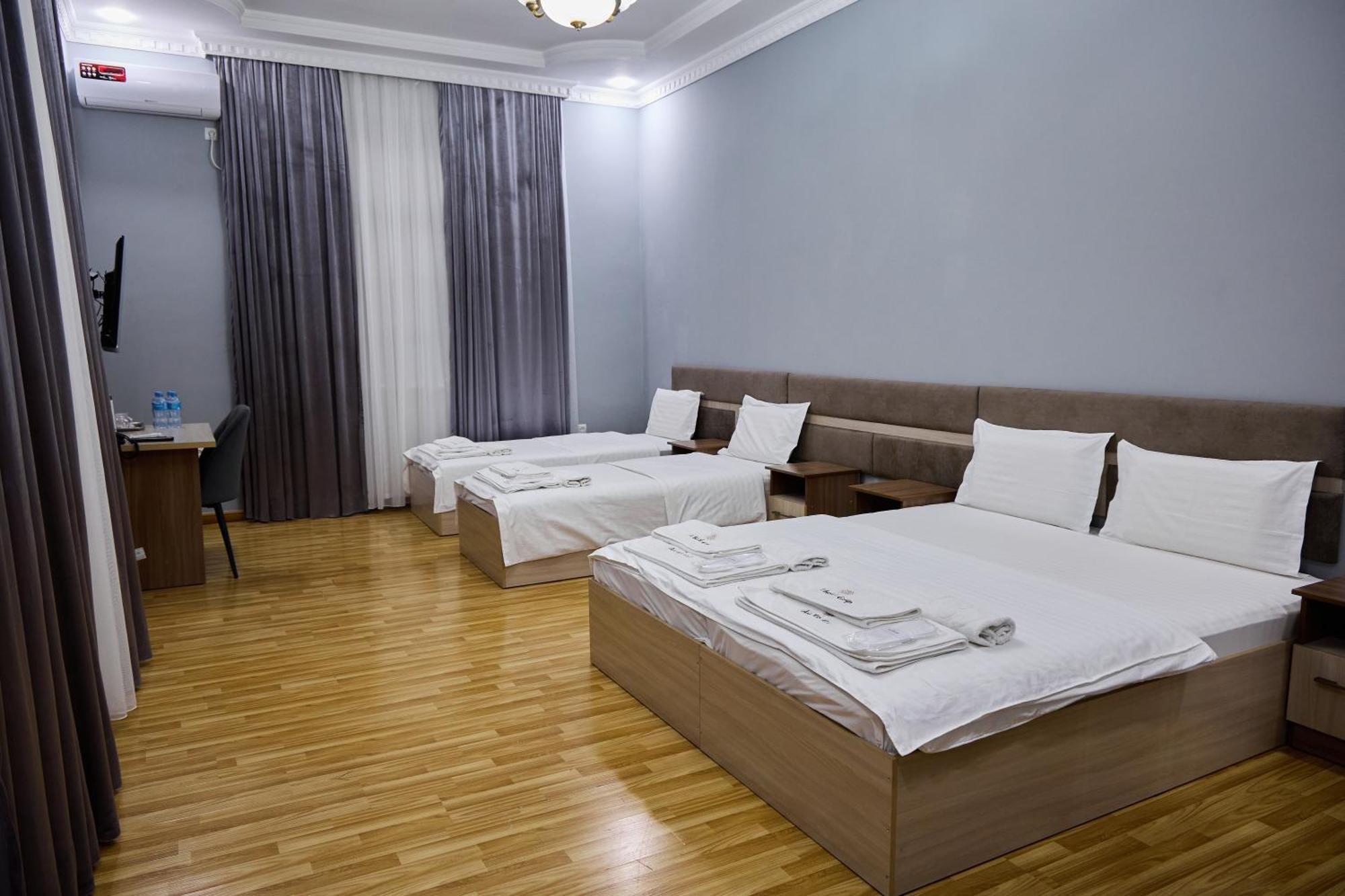 Art Garden Hotel Tachkent Extérieur photo
