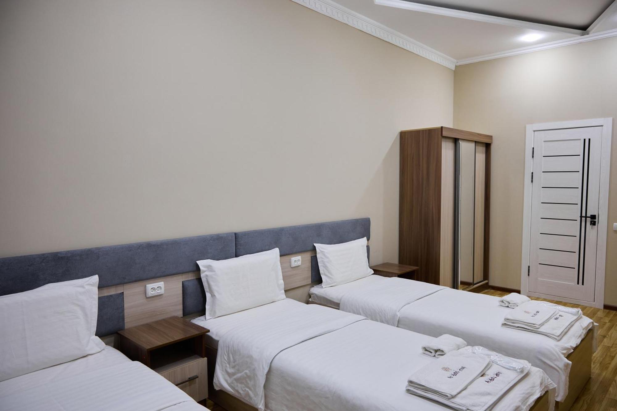 Art Garden Hotel Tachkent Extérieur photo