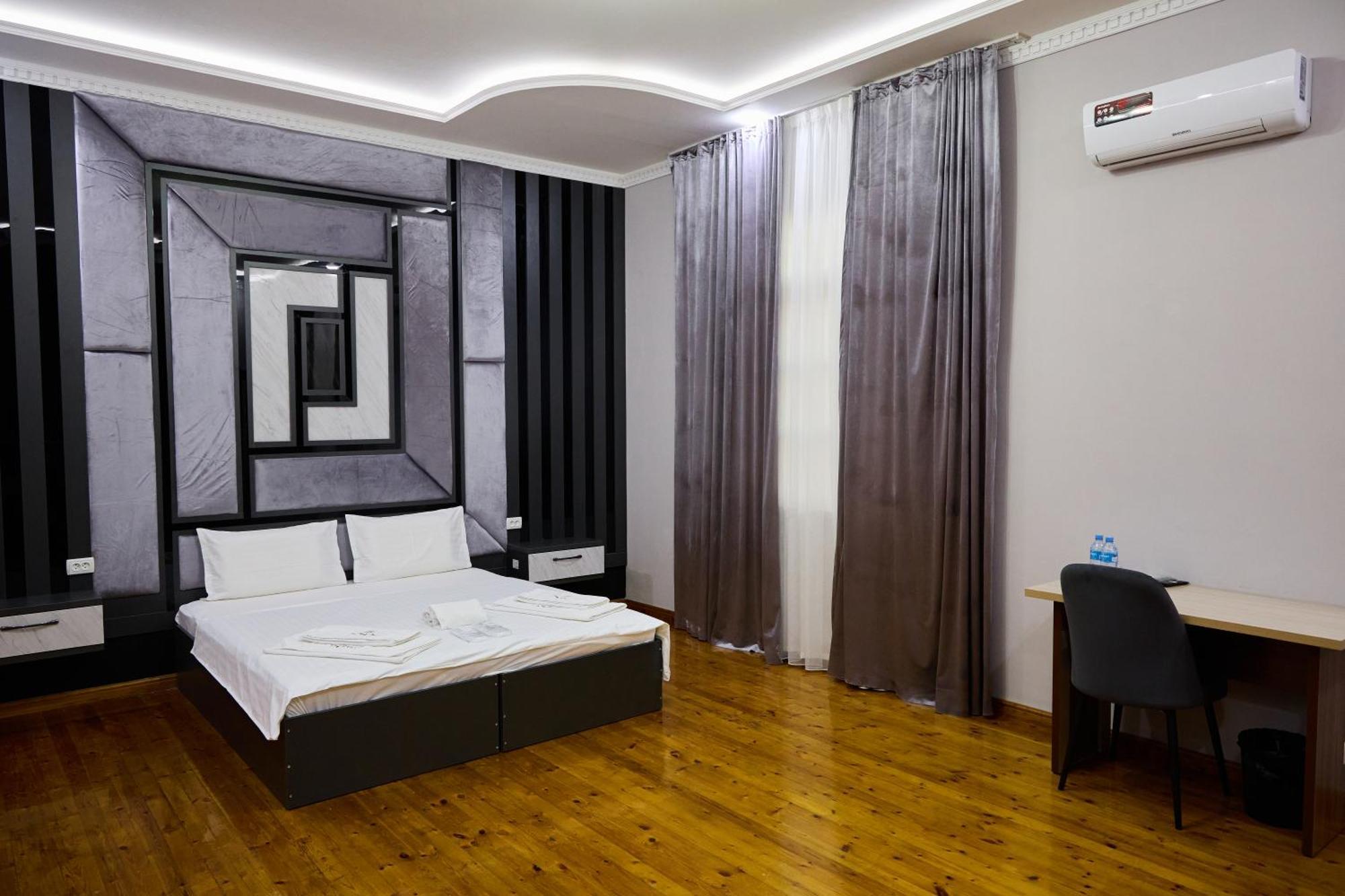 Art Garden Hotel Tachkent Extérieur photo