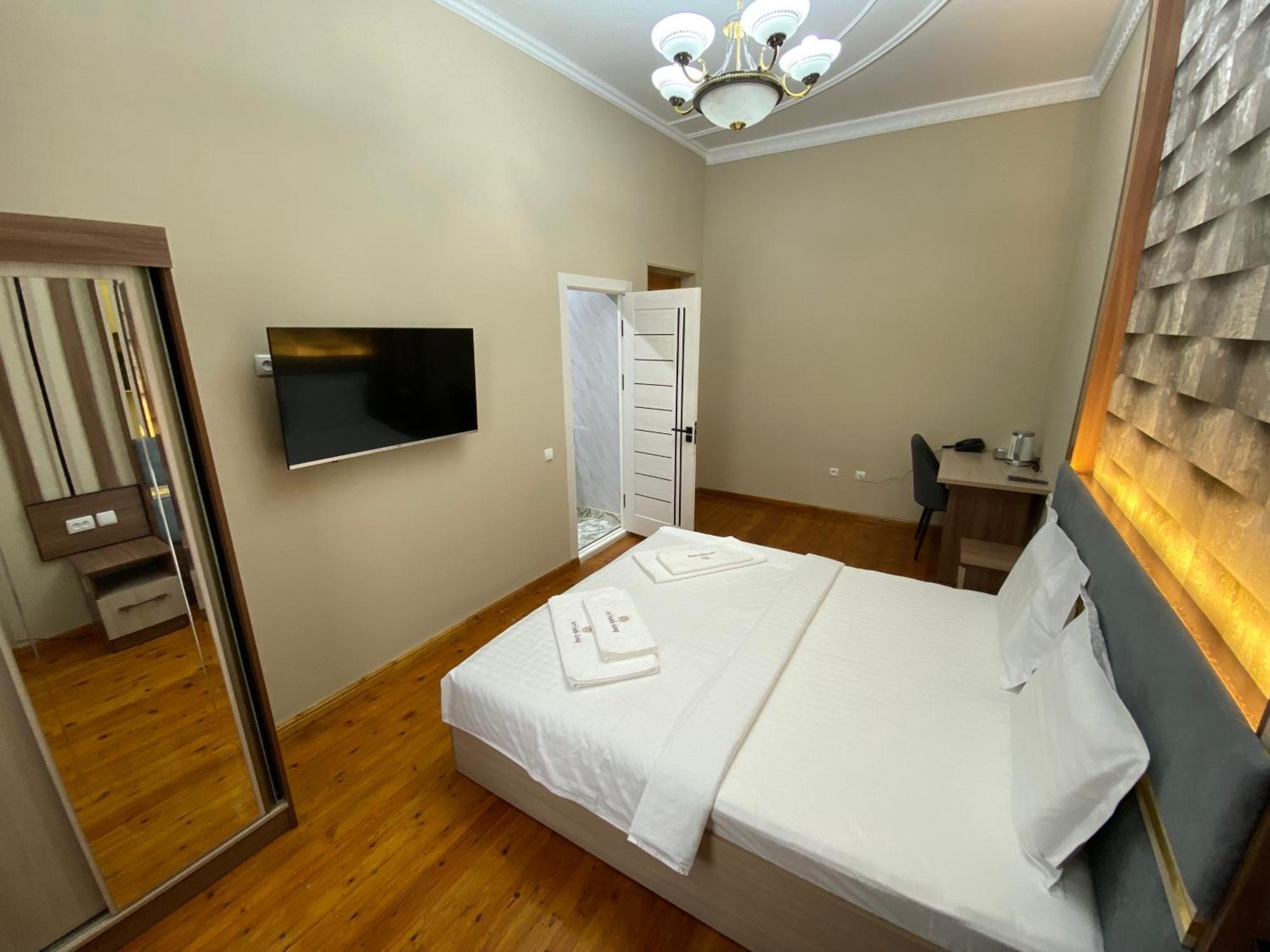 Art Garden Hotel Tachkent Extérieur photo
